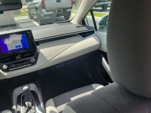 Used 2026 Toyota Corolla LE image 17