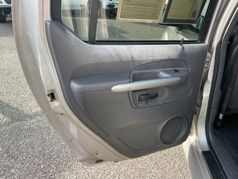 Used 2002 Ford Explorer Sport Trac 2WD image 18