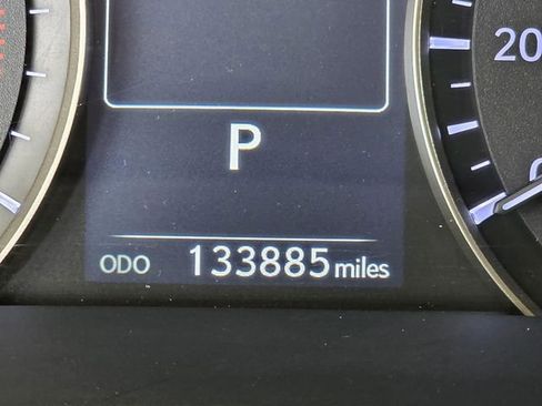 Used 2020 Lexus RX 350L FWD w/ Premium Package image 40