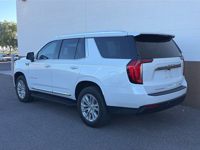 Used 2022 GMC Yukon SLT w/ SLT Luxury Package AWD/4WD image 2