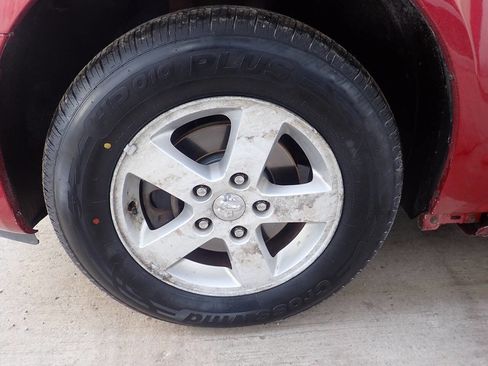 Used 2009 Dodge Grand Caravan SXT w/ Entertainment Group 2 image 30