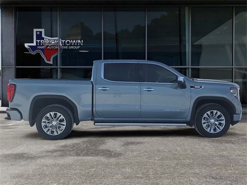 Used 2025 GMC Sierra 1500 Denali w/ Technology Package image 6