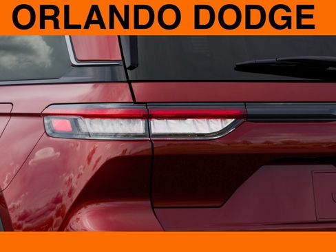 New 2026 Jeep Grand Cherokee Altitude RWD image 9