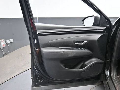 Used 2022 Hyundai Tucson SE AWD/4WD image 11