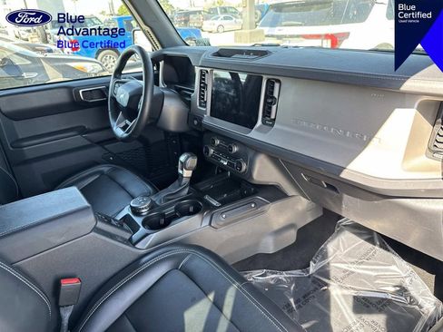 Certified 2025 Ford Bronco Outer Banks AWD/4WD image 23