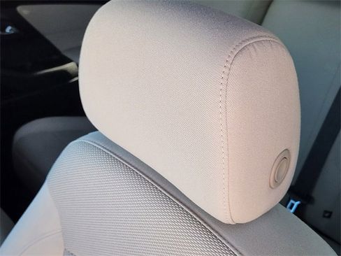 Certified 2022 Chevrolet Traverse LS image 15