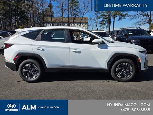 New 2026 Hyundai Tucson Blue SE AWD/4WD image 8