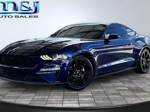 Used 2019 Ford Mustang Coupe w/ Equipment Group 101A RWD image 1