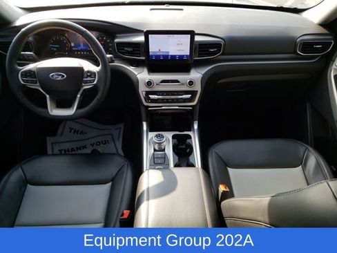 Used 2023 Ford Explorer XLT w/ Equipment Group 202A image 13