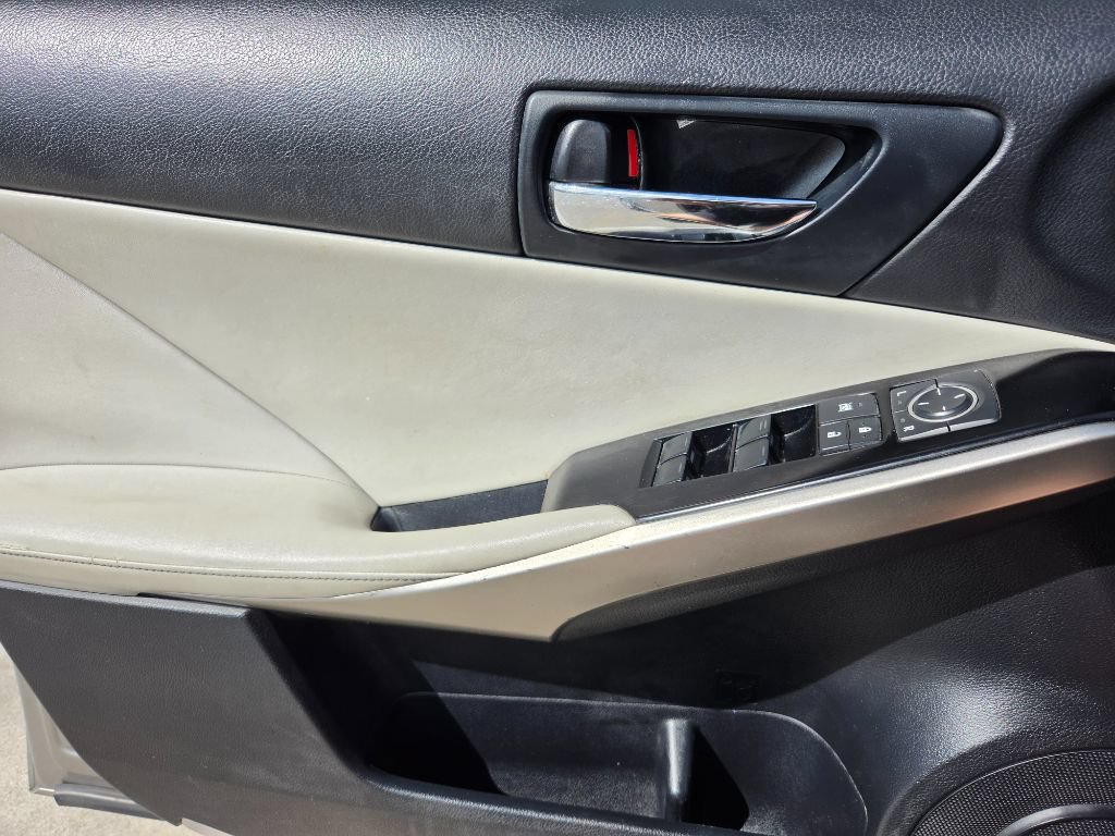 Used 2014 Lexus IS 250 RWD image 14