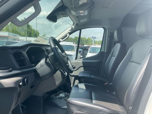 New 2026 Ford Transit 250 Low Roof RWD image 14