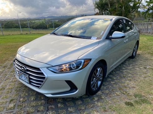 Used 2017 Hyundai Elantra SE FWD image 21