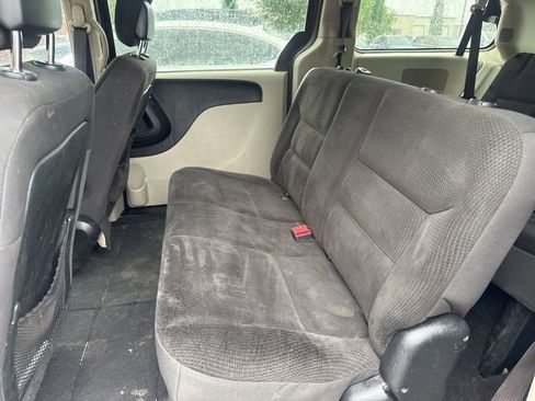 Used 2017 Dodge Grand Caravan SE w/ Power Window Group FWD image 14