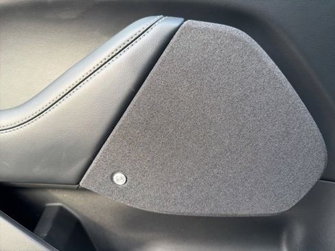 Used 2023 Ford Mustang Mach-E Premium image 19