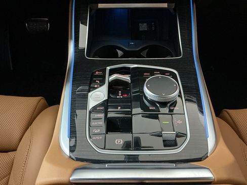 New 2026 BMW X5 xDrive50e AWD/4WD image 13