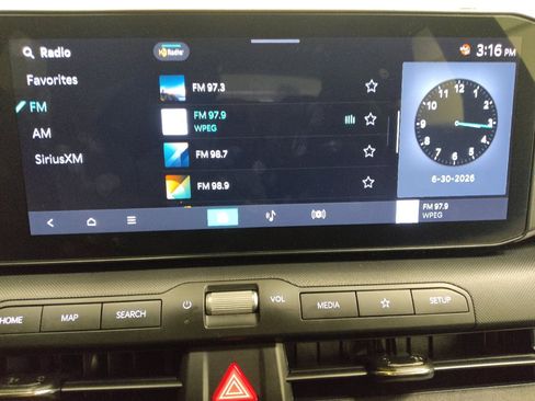 Used 2025 Kia K4 FWD image 25