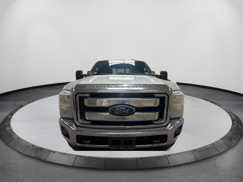 Used 2015 Ford F250 Lariat w/ Lariat Ultimate Package AWD/4WD image 2