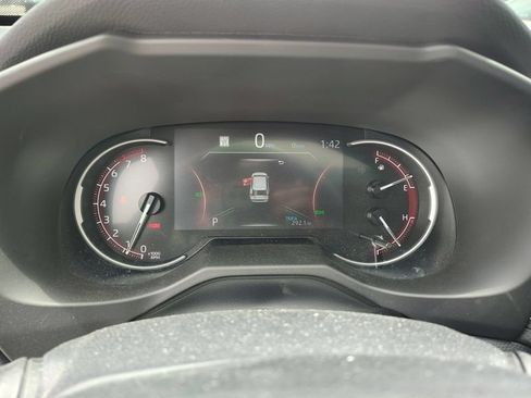 Used 2023 Toyota RAV4 XLE Premium AWD/4WD image 14