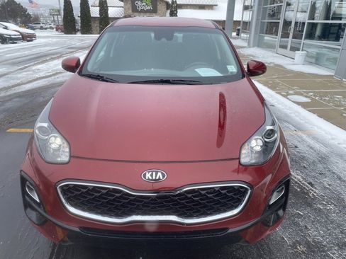 Used 2022 Kia Sportage LX image 7