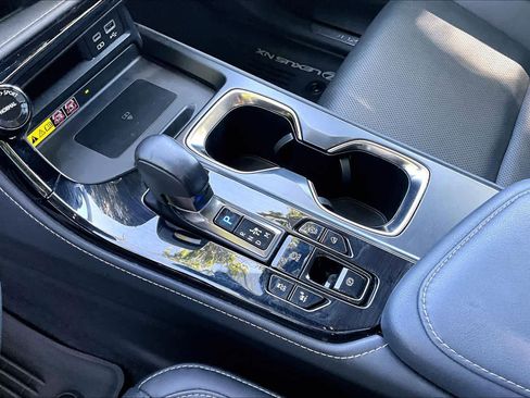 Used 2022 Lexus NX 350 AWD image 16