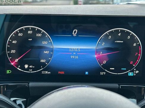 Used 2025 Mercedes-Benz GLA 250 4MATIC image 31