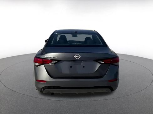 Used 2025 Nissan Sentra SV image 12