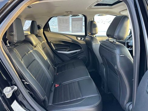 Used 2020 Ford EcoSport Titanium image 12