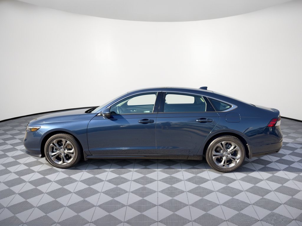 Certified 2024 Honda Accord EX-L image 2