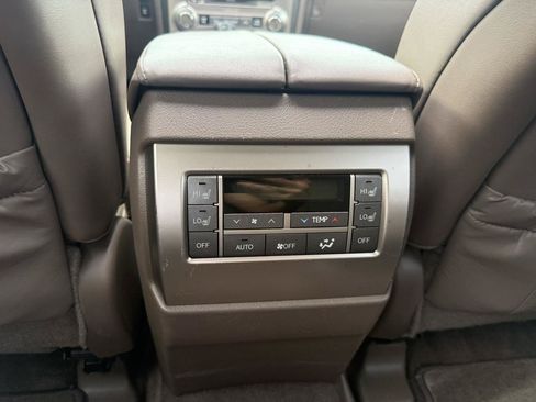 Used 2017 Lexus GX 460 Premium w/ Premium Package AWD/4WD image 29