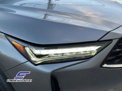 Used 2023 Acura MDX A-Spec image 9