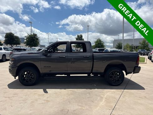 Used 2025 RAM 2500 Big Horn AWD/4WD image 8