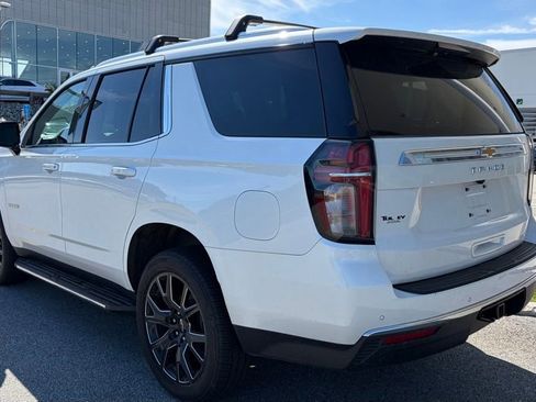 Used 2023 Chevrolet Tahoe LT w/ Luxury Package AWD/4WD image 2