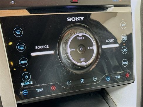 Used 2015 Ford Explorer Sport image 13