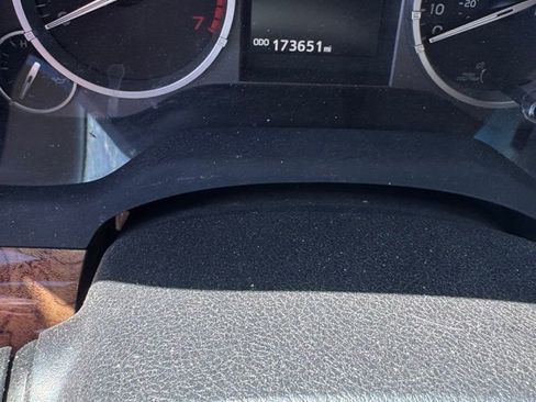 Used 2016 Toyota Tundra 1794 Edition AWD/4WD image 5