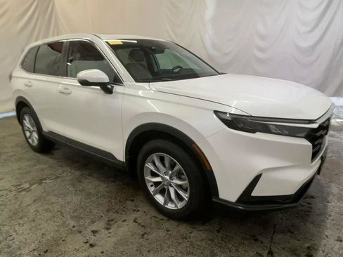 Used 2024 Honda CR-V EX-L image 2