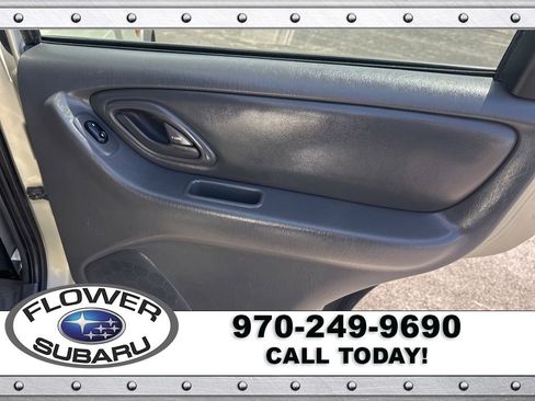 Used 2004 MAZDA Tribute ES AWD/4WD image 16