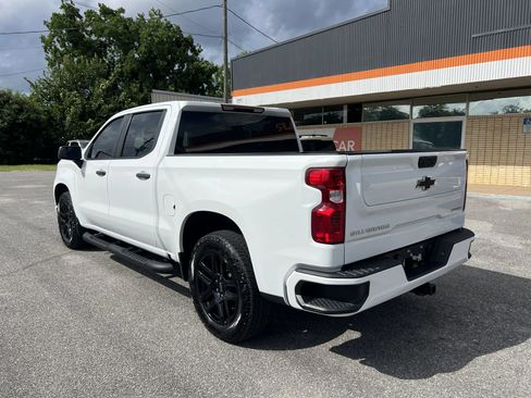 Used 2023 Chevrolet Silverado 1500 Custom w/ 2.7L Blackout Package RWD image 8