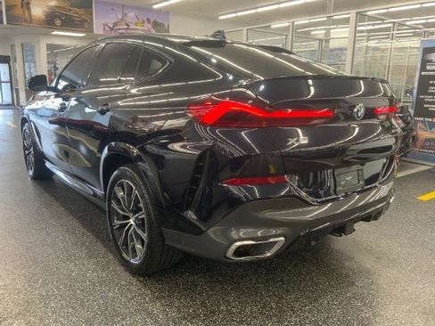 Used 2022 BMW X6 xDrive40i w/ M Sport Package image 7