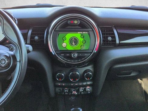 Used 2020 MINI Cooper S image 14