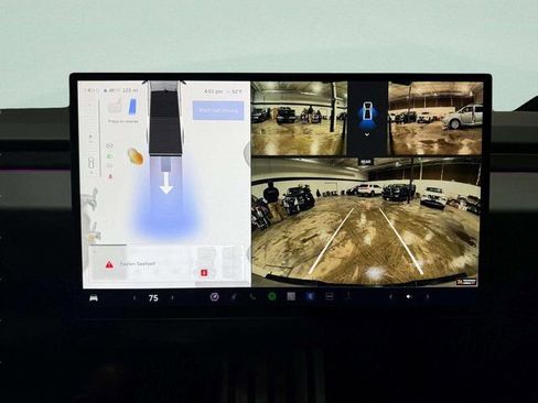 Used 2024 Tesla Cybertruck AWD Crew Cab image 14