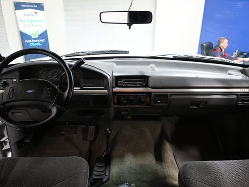 Used 1993 Ford Bronco image 15