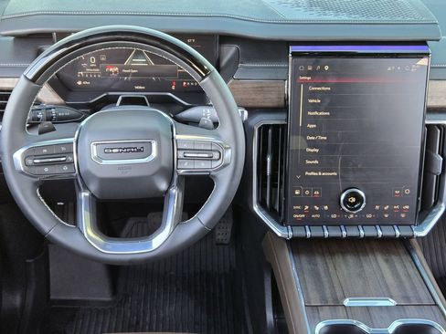 Used 2026 GMC Acadia Denali Ultimate w/ LPO, Floor Liner Package image 25