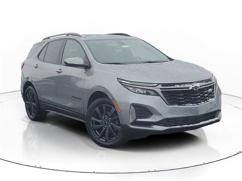 Used 2023 Chevrolet Equinox RS image 1