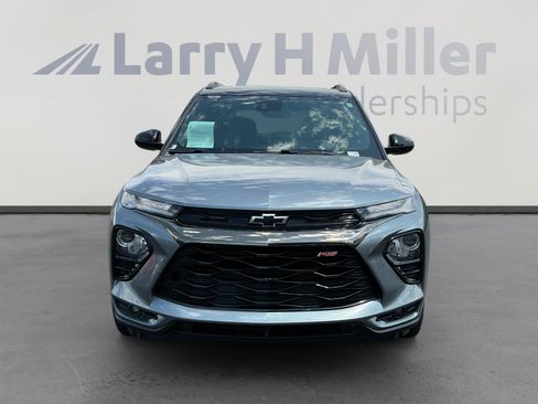 Used 2021 Chevrolet TrailBlazer RS w/ Sun and Liftgate Package FWD image 8