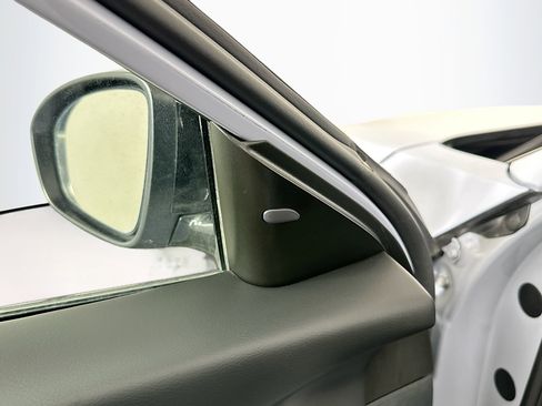 Used 2024 Nissan Altima 2.5 SR image 16