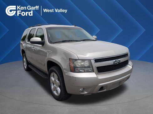Used 2007 Chevrolet Tahoe LTZ w/ LTZ Preferred Equipment Group AWD/4WD image 1