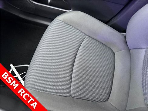 Used 2024 Toyota RAV4 LE image 27