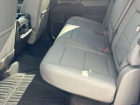 New 2026 GMC Sierra 2500 SLT w/ SLT Premium Package image 16