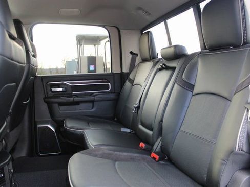 Used 2024 RAM 2500 Laramie w/ Safety Group image 33