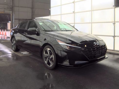 Used 2023 Hyundai Elantra SEL w/ Convenience Package FWD image 1
